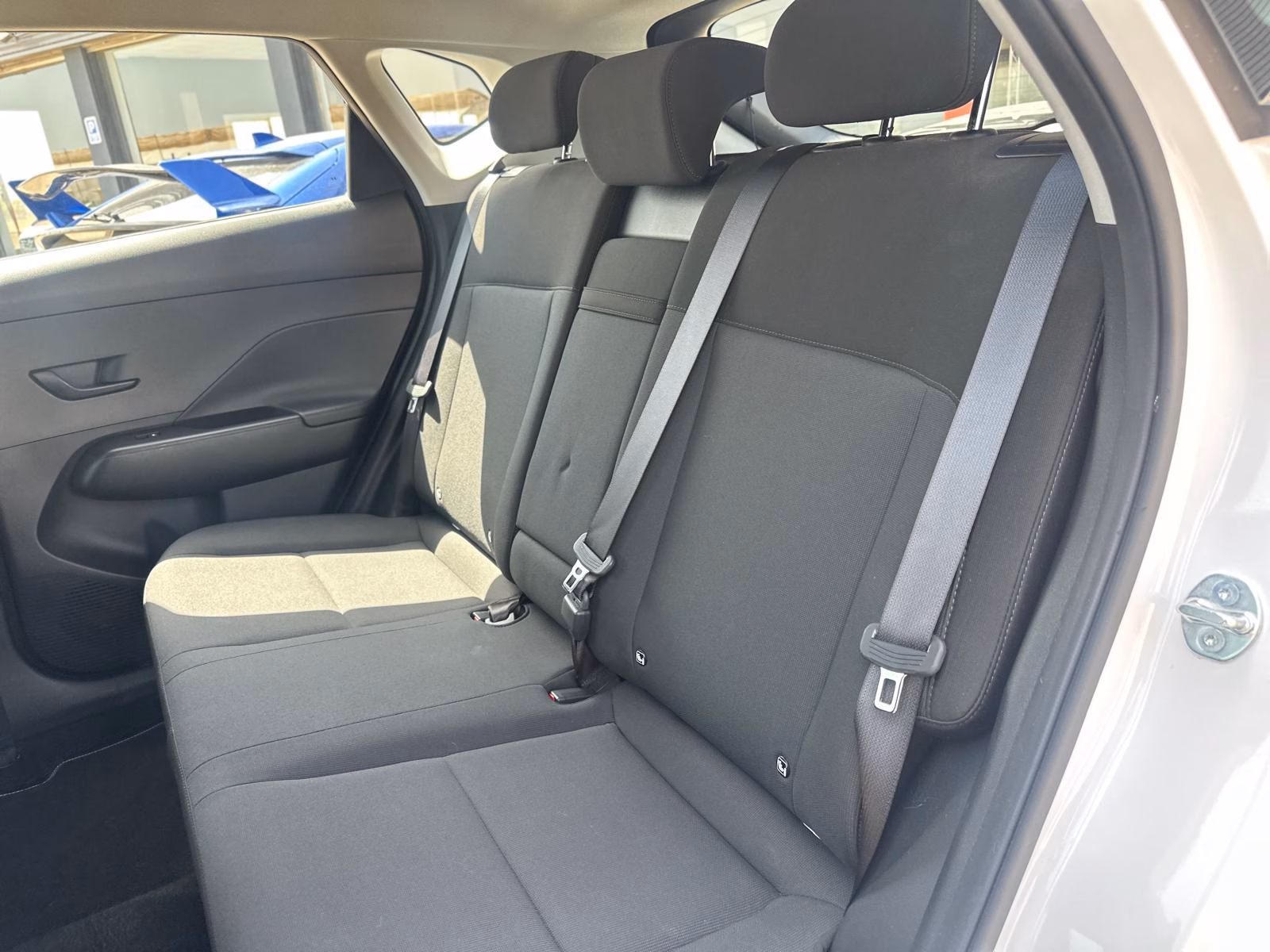 HYUNDAI KONA 1.6 GDI 141CV HÍBRIDO ETIQUETA ECO AUTOMATICO - Imagen 14