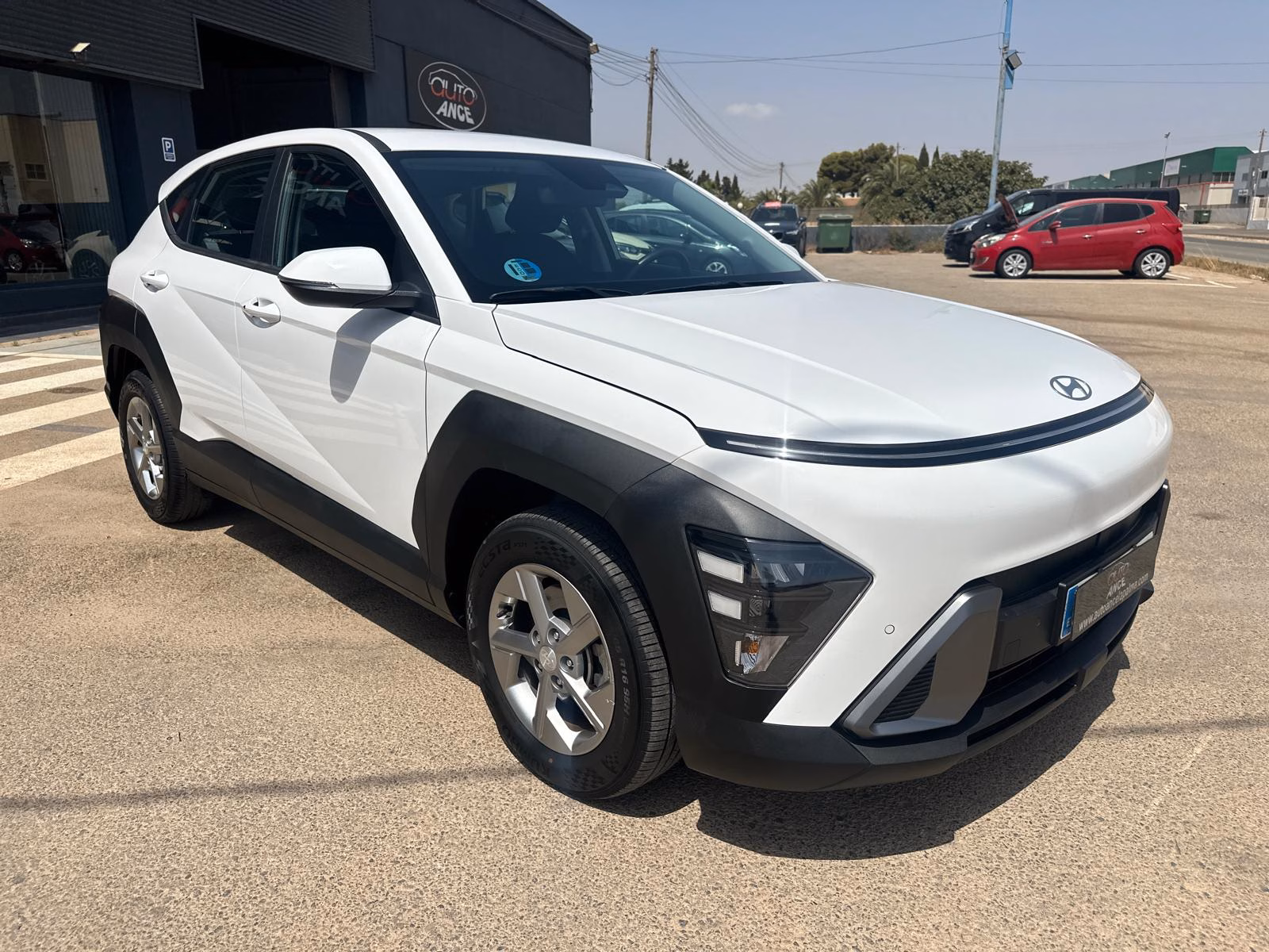HYUNDAI KONA 1.6 GDI 141CV HÍBRIDO ETIQUETA ECO AUTOMATICO - Imagen 3