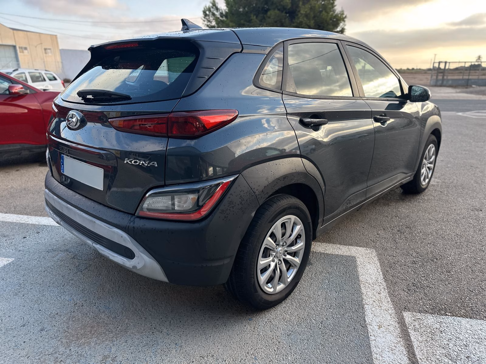 HYUNDAI KONA 1.0 T-GDI 120CV - Imagen 4