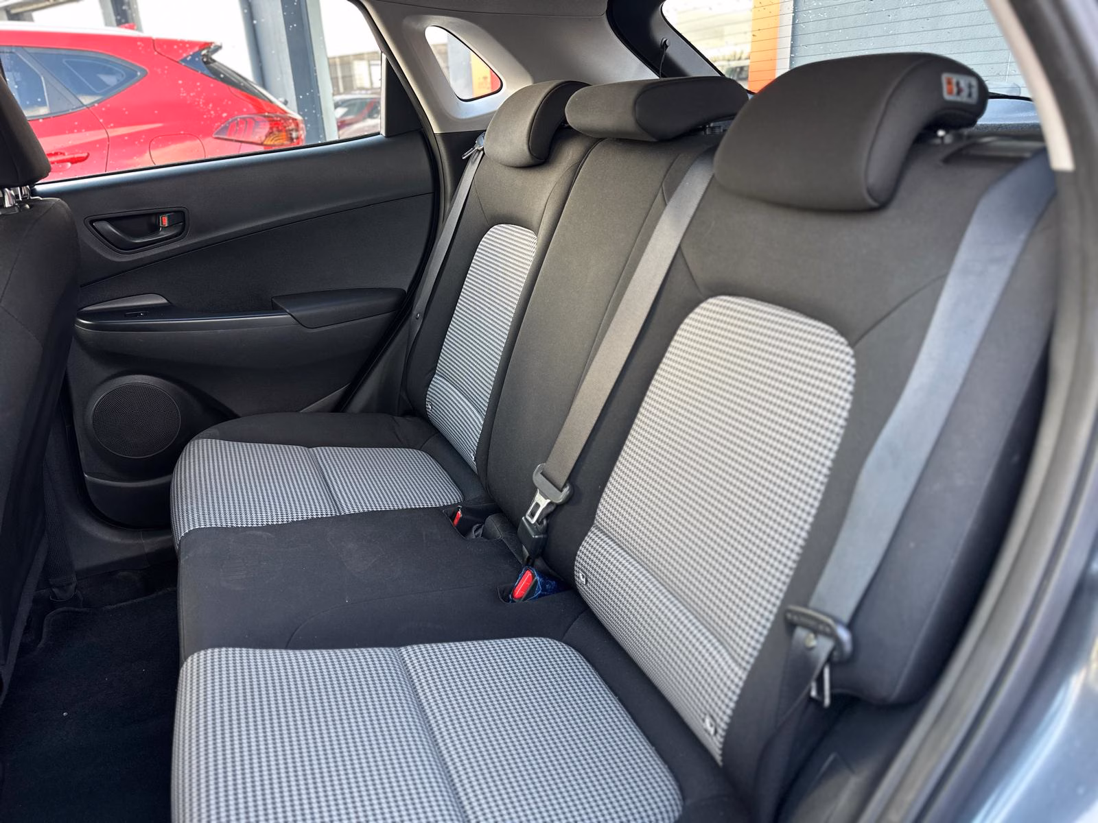 HYUNDAI KONA 1.0 T-GDI 120CV - Imagen 9