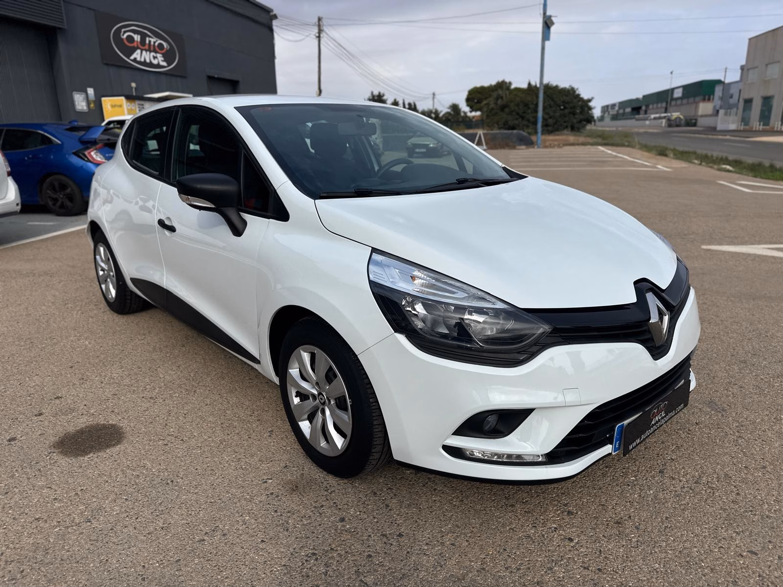 RENAULT CLIO 1.5 DCI 75CV - Imagen 3