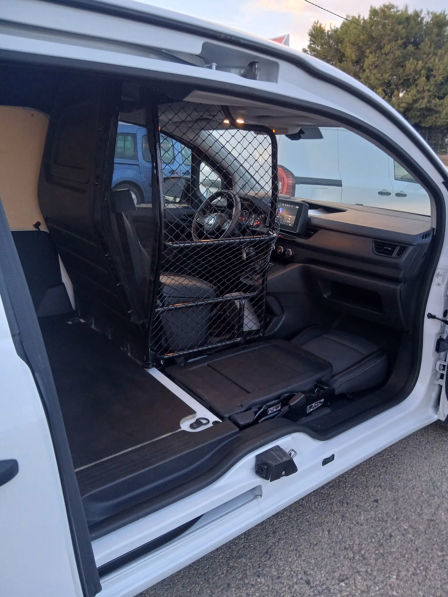 RENAULT KANGOO ABRETE SESAMO 1.5 DCI 95CV - Imagen 2